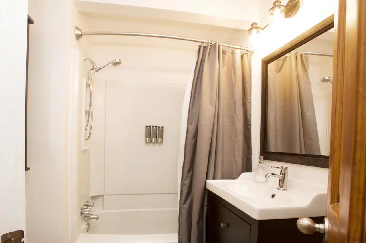 Gondola Haus - Free Parking Apartment Whistler Exterior photo